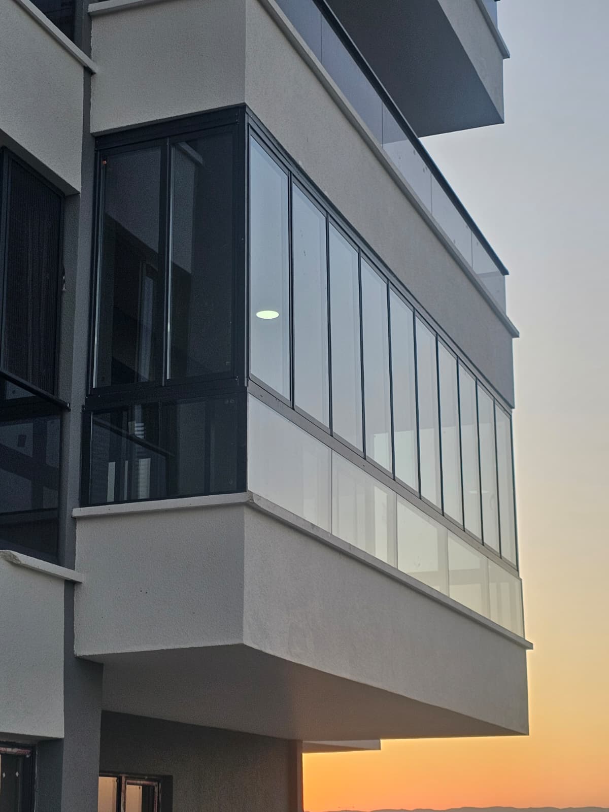 Isıcamlı Katlanır Cambalkon